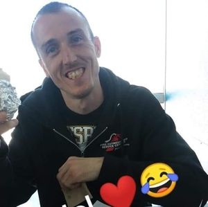 Meet your Posher, Mikel